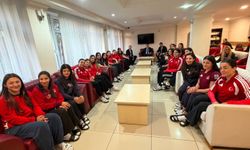 Türkiye Güreş Federasyonu Başkanı Taha Akgül Niğde'de