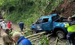 Rize'de kamyonet kazası, karı koca hayatını kaybetti