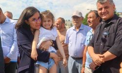 Uşak Belediye Başkan Vekili Özkan Sarayaltı Durağı'nda şoför esnafıyla buluştu