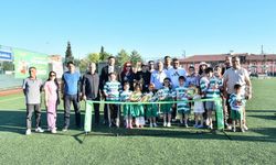 Yeşilyurt'ta yaz spor okulları ve spor akademisi coşkuyla açıldı