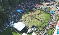2 bin rakımlı festivalde horon coşkusu