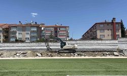 71 yıllık Gazi Atatürk Stadyumu'nda yıkım başladı, hatıralar hafızalarda kaldı