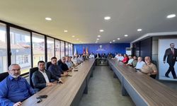 AK Parti Bilecik heyeti sivil toplum kuruluşlarıyla bir araya geldi