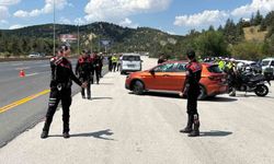 Ankara'da NATO Zirvesi öncesi atlı polisler devriye attı, trafik ve asayiş ekipleri yol kontrol uygulaması gerçekleştirdi