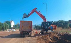 Aydın Büyükşehir'in yol çalışmaları devam ediyor