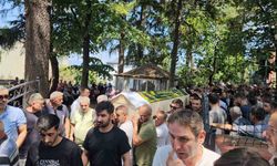 Aynı motosiklette can veren anne-baba gözyaşlarıyla uğurlandı