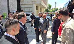 Bakan Göktaş'tan MHP Eskişehir İl Başkanlığı'na ziyaret
