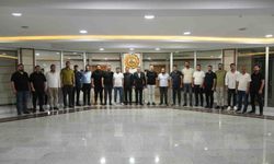 Başkan Sadıkoğlu, genç girişimcilerle bir araya geldi