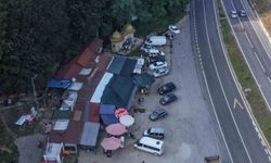 Bu su için şehir dışından geliyorlar