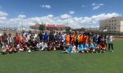 Çaldıran'da yaz Kur'an kursu öğrencileri futbol turnuvasında buluştu