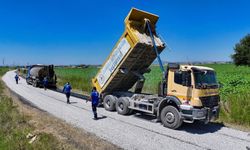 Denizli Büyükşehir, Tavas'ta 3 mahalleyi birbirine bağlayan yol ağını yeniliyor