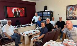 Eğitim Bir-Sen'den Geleneksel aşure ikramı