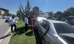 Elazığ'da beton mikseriyle otomobil çarpıştı: 3 yaralı