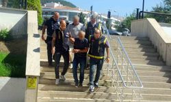 FETÖ'den ihraç edilen eski emniyet müdürü parke taşı hırsızlığı yaptı