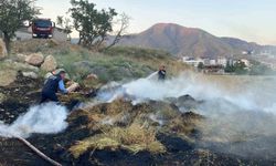 Hakkari'de ot yangını