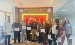 Hayata umut olan sağlık çalışanları onurlandırıldı