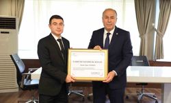 İlçe Jandarma Komutanına fahri hemşehrilik beratı