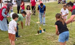Karabük'te çocuklar karne festivalinde doyasıya eğlendi