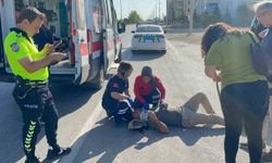 Karaman'da hafif ticari araçla çarpışan motosikletin sürücüsü yaralandı
