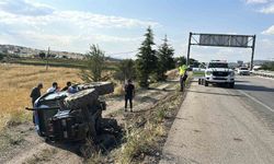 Kontrolden çıkan traktör şarampole devrildi: 1 yaralı