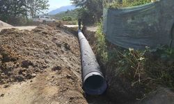 Köylerde boru çalışmaları sürüyor