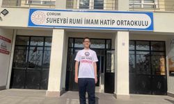 LGS'de Türkiye birincisi olan öğrenci: 'Sıkı ve dengeli bir şekilde çalışmaya özen gösterdim'