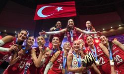 Malatya Büyükşehir Belediye Başkanı Sami Er'den Filenin Sultanları'na kutlama mesajı