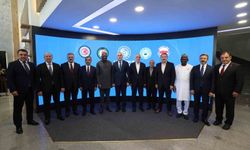 Memur-Sen Genel Başkanı Yalçın: 'O gece sadece bir darbe püskürtülmedi, aynı zamanda bir işgal girişimi durduruldu'