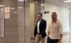 Oyuncu Kerem Bursin: 'AHBAP Derneğine 200 bin TL bağışta bulundum'