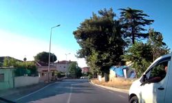 Sarıyer'de yol ortasında gerginlik: 'Neden hızlı gittin?' tartışması kamerada