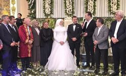 Sıla Kınalı ile Mehmet Akif Dorman dünyaevine girdi