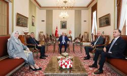 TBMM Başkanı Kurtulmuş'tan AK Parti'ye ziyaret
