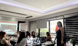 Tepebaşı ADEM kursiyerlerine 'Dijital Aile' ve 'Bağımlılıkla Mücadele' eğitimi verildi