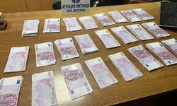 Türk vatandaşı ceplerine sakladığı 150 bin euroyla yakalandı