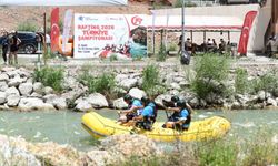Türkiye Rafting Şampiyonası 3. ayak yarışları Van'da başladı