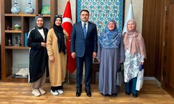Vali Musa Işın, 'Manevi Yönüyle Kütahya' kitabının hazırlayıcılarını ağırladı
