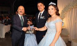 Vali Varol, şehit yakını personelin evlatlarının nişanına katıldı