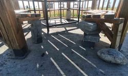 Van sahil yolundaki parkın tahrip edilmesine vatandaşlardan tepki