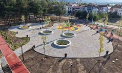 Yenişehir Mahallesi'ndeki 7 bin 670 metrekarelik park yenilendi