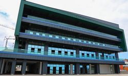 Rize'ye bölgenin en donanımlı spor kompleksi