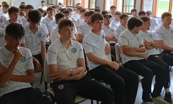 Rize Belediyesi Spor Kulübü’nden Saha İçi Kurallar Eğitimi