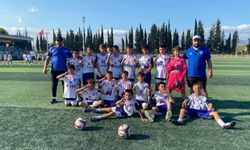 1299 Bilecikspor Kulübü'nün minik futbolcuları göz doldurdu