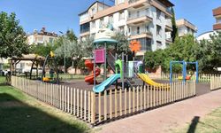Anne istedi, çocuk parkının çevresi güvenli çitle çevrildi