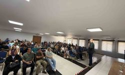 Antakya ve Defne'deki okul idarecilerine kadına yönelik şiddetle mücadele semineri verildi