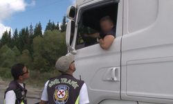 Arnavutköy'de hafriyat kamyonlarına ve beton mikserlerine denetim