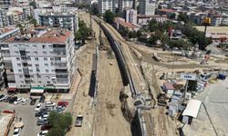 Aydın'da Yeni Dörtyol Köprülü Kavşağı'nda çalışmalar hız kesmiyor