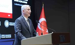 Bakan Bolat: '25,6 milyar dolarla tarihin en yüksek Temmuz ayı ihracatı gerçekleşti'