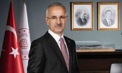 Bakan Uraloğlu: '30 Ağustos Zaferi, Cumhuriyetimizin sağlam temellerinin atıldığı bir zemin hazırlamıştır'