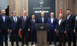 Bakan Uraloğlu'ndan Vali Çiçek'e ziyaret