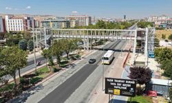 Başkan Altay yapımı son aşamaya gelen Yazır yaya üst geçidi inşaatını inceledi